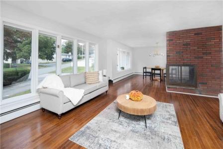 18 Doyle Drive, North Providence, Rhode Island 02911, Estados Unidos