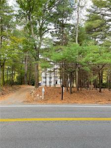 3360 Diamond Hill Road, Cumberland, Rhode Island 02864, USA