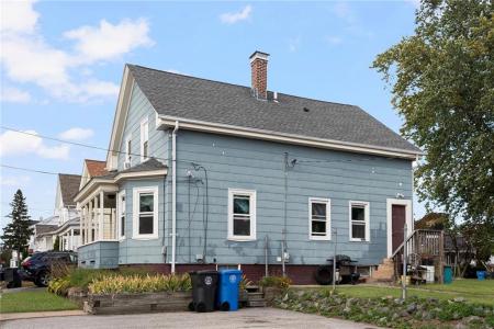 7 Cleveland Avenue, Cranston, Rhode Island 02920
