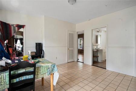 7 Cleveland Avenue, Cranston, Rhode Island 02920