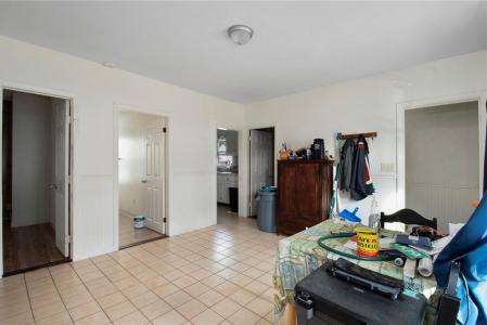 7 Cleveland Avenue, Cranston, Rhode Island 02920