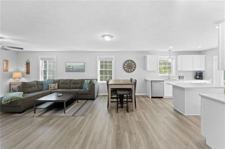 48 Stone Bridge Drive, South Kingstown, Rhode Island 02879, États-Unis