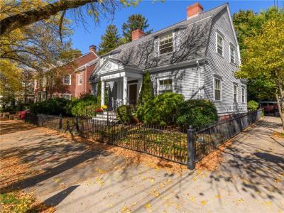 260 Bowen Street, Providence, Rhode Island 02906, USA