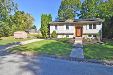 16 River Drive, Johnston, RI 02919, USA
