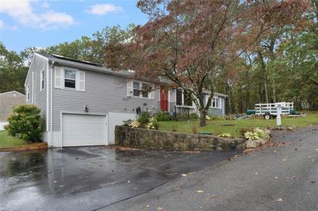 22 Forest Hill Drive, Johnston, Rhode Island 02919, États-Unis