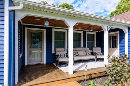 45 Elizabeth Cooper Drive, Charlestown, Rhode Island 02813, USA