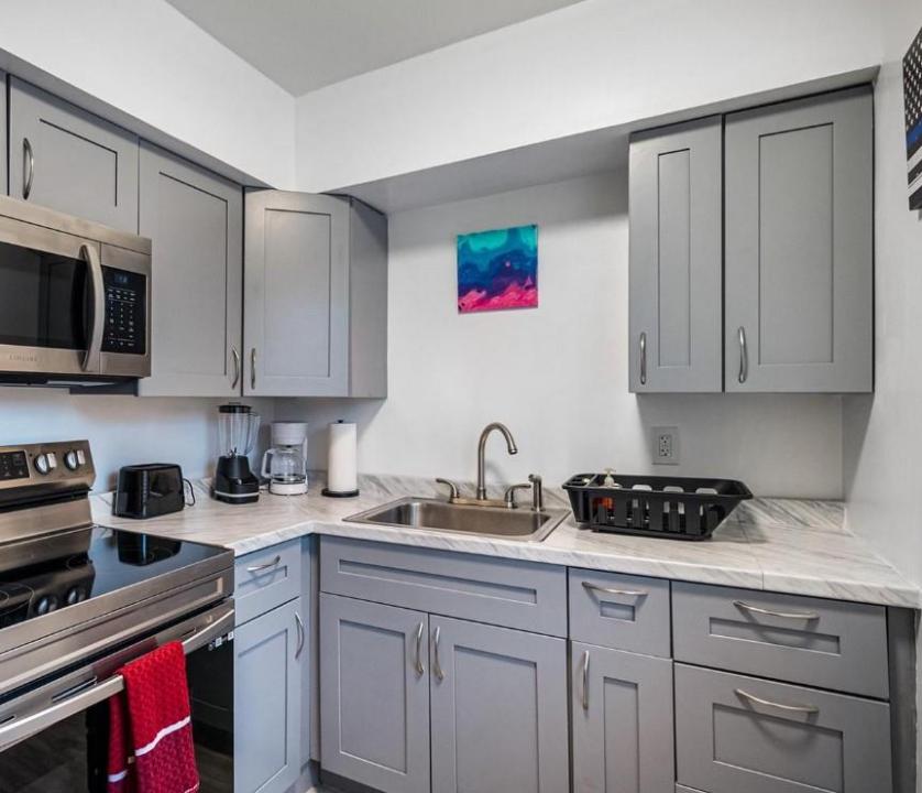 1125 NE 80th St, Miami, פלורידה 33138, ארצות הברית של אמריקה