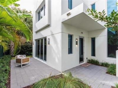 240 Shore Ct, Lauderdale By The Sea, Florida 33308