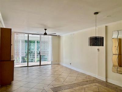 2998 NW 48th Ter 431, Lauderdale Lakes, Florida 33313