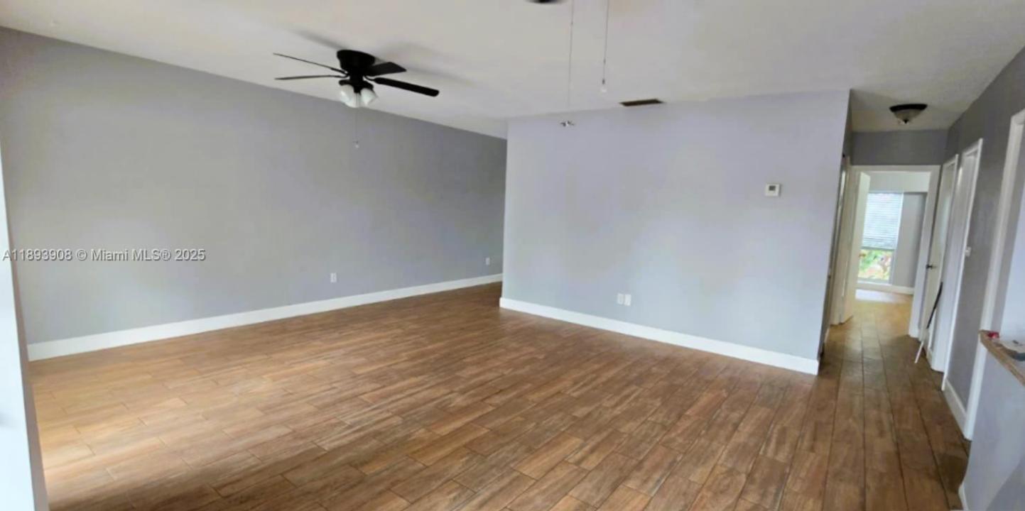 7318 Twin Sabal Dr 7318, Miami Lakes, 佛罗里达州 33014, 美国