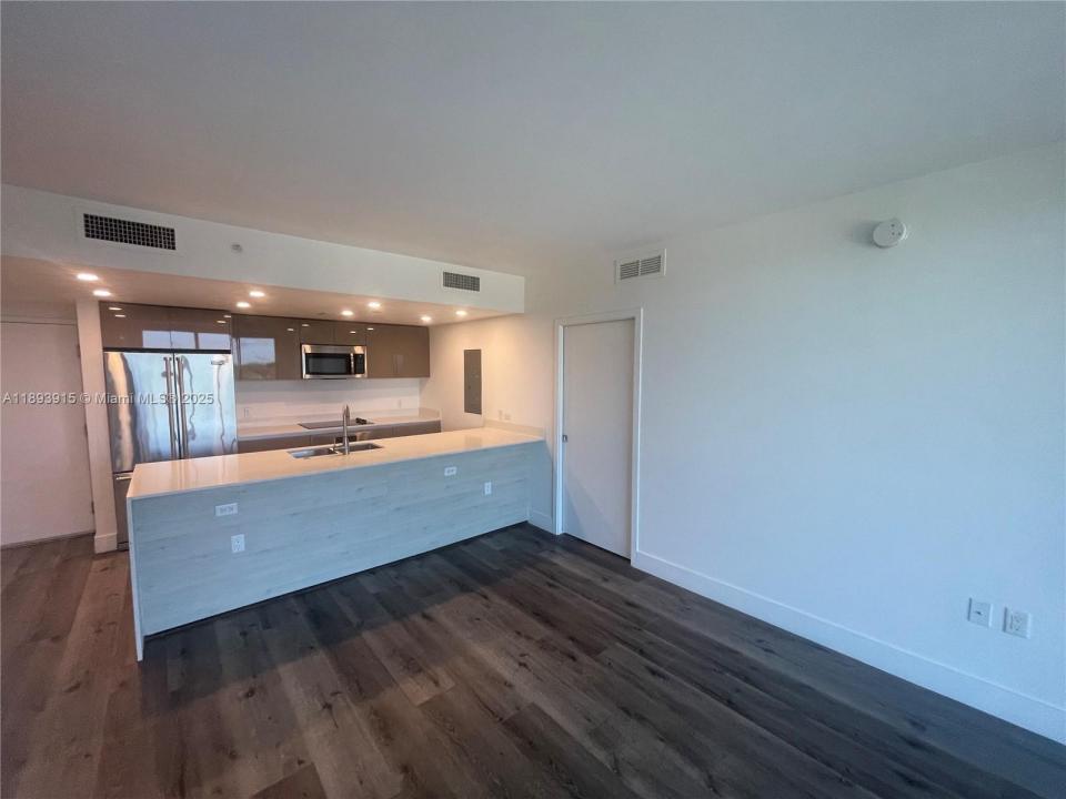 13800 Highland Dr 604, North Miami Beach, Flórida 33181, Estados Unidos