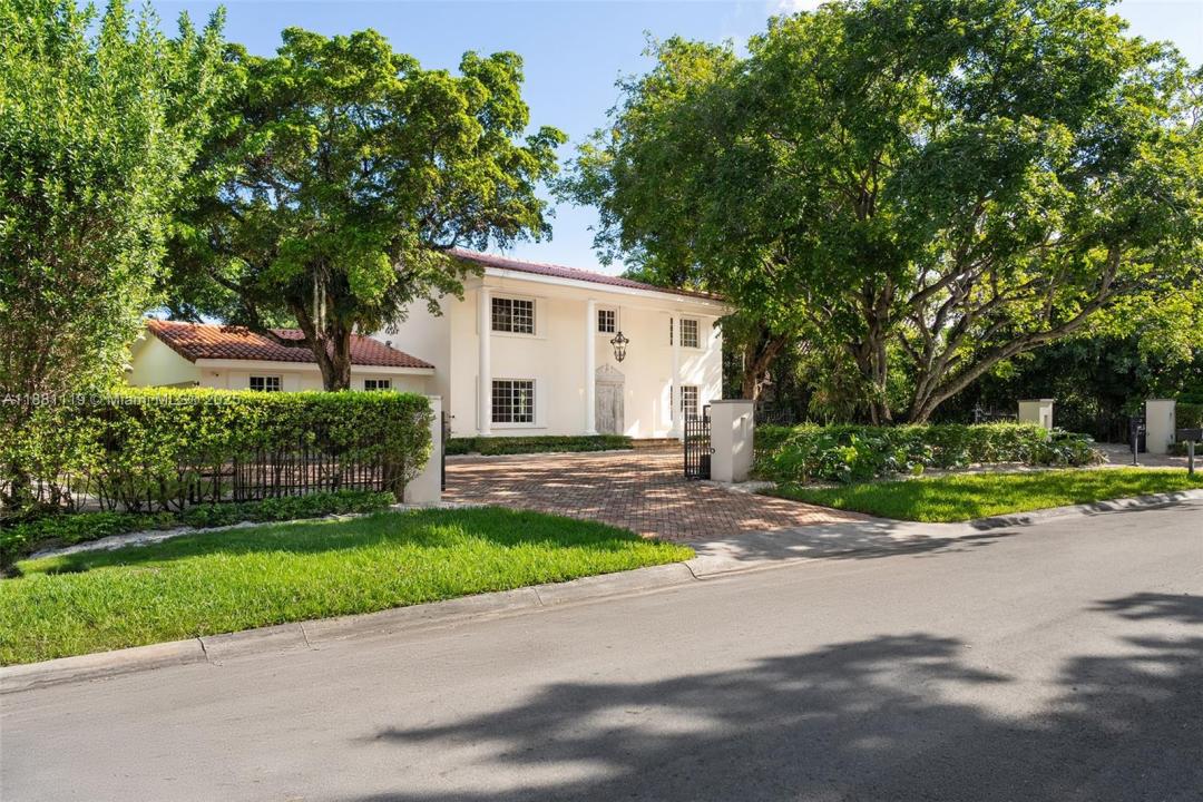 575 Bay Point Rd, Miami, Florida 33137, Estados Unidos