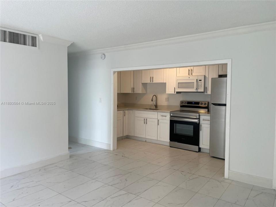 4660 NW 79th Ave 1B, Doral, Флорида 33166, Соединенные Штаты