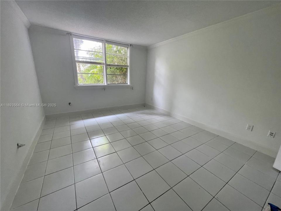 4660 NW 79th Ave 1B, Doral, Флорида 33166, Соединенные Штаты