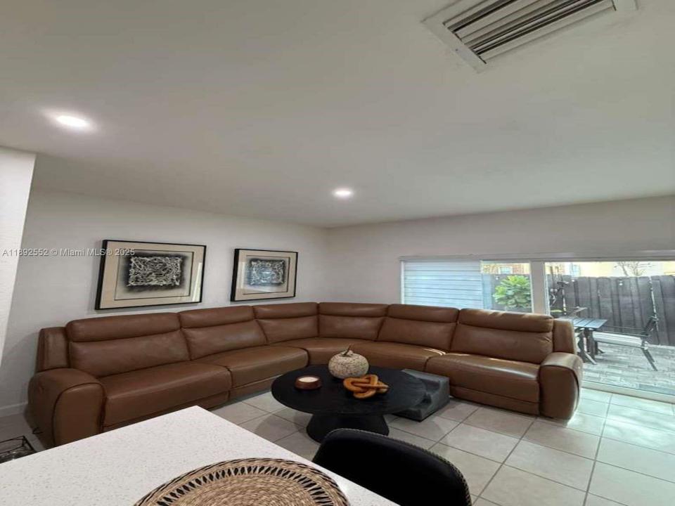 3375 NE 15th Dr 109-12, Homestead, 플로리다 33033, 미국