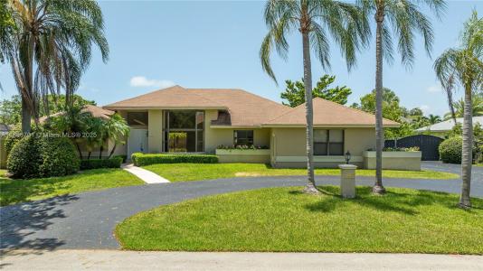 8110 SW 188th St, Cutler Bay, Florida 33157