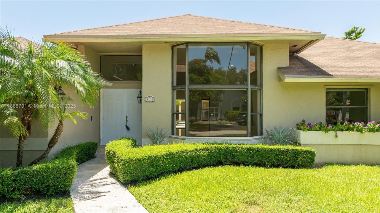8110 SW 188th St, Cutler Bay, Florida 33157