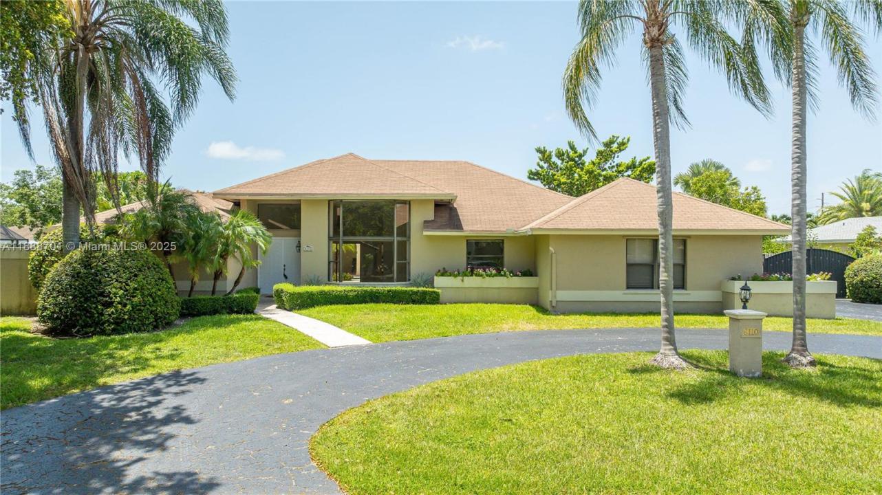 8110 SW 188th St, Cutler Bay, Florida 33157