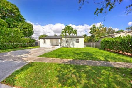 6457 SW 14th St, West Miami, Florida 33144, Estados Unidos