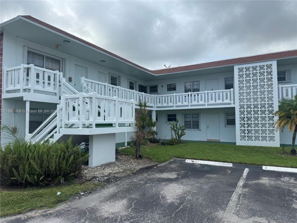 1400 NW 43rd Ter 204, Lauderhill, フロリダ 33313, アメリカ合衆国