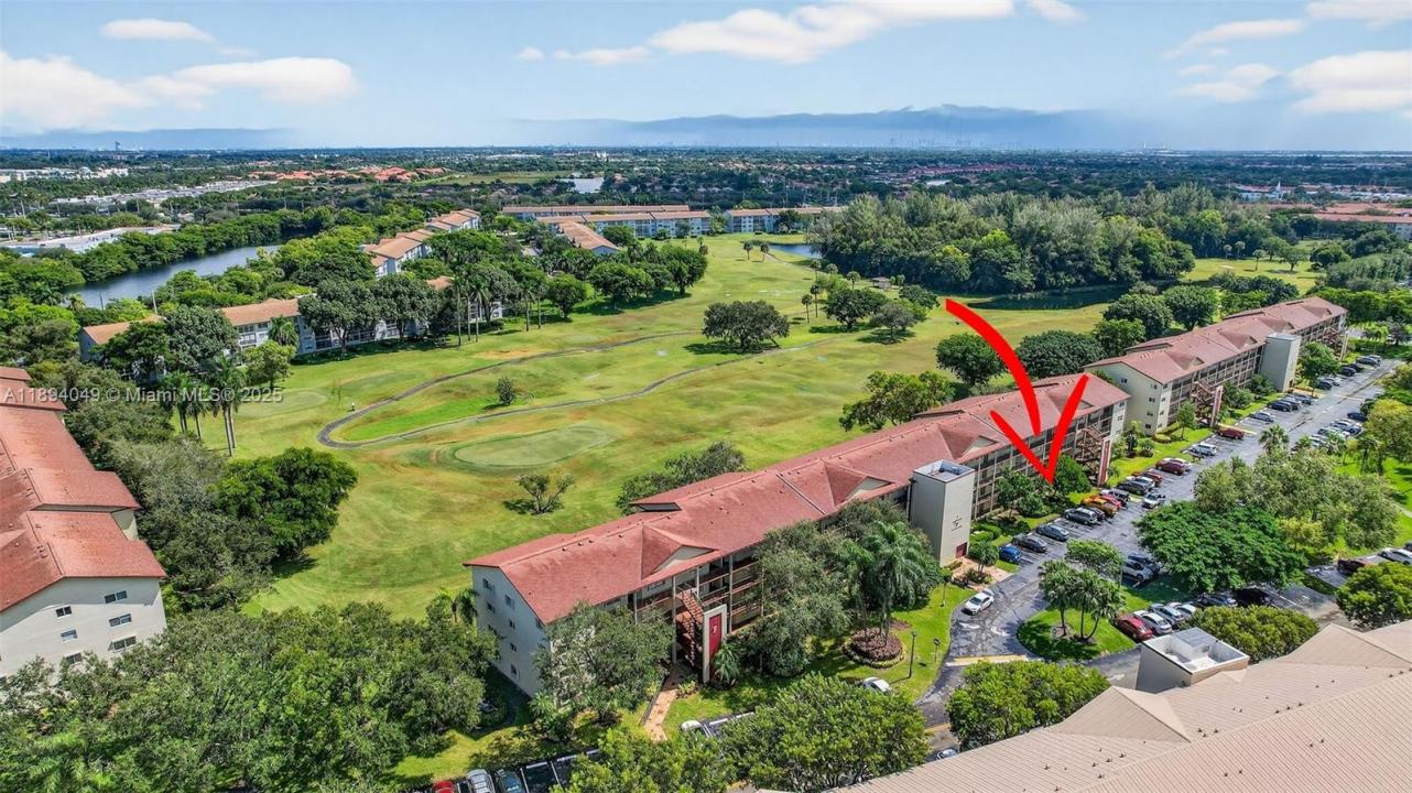701 SW 128th Ave 111F, Pembroke Pines, Florida 33027, Amerika Birleşik Devletleri