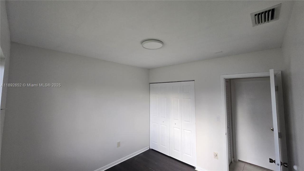 20305 SW 132nd Ave, Miami, 佛罗里达州 33177, 美国