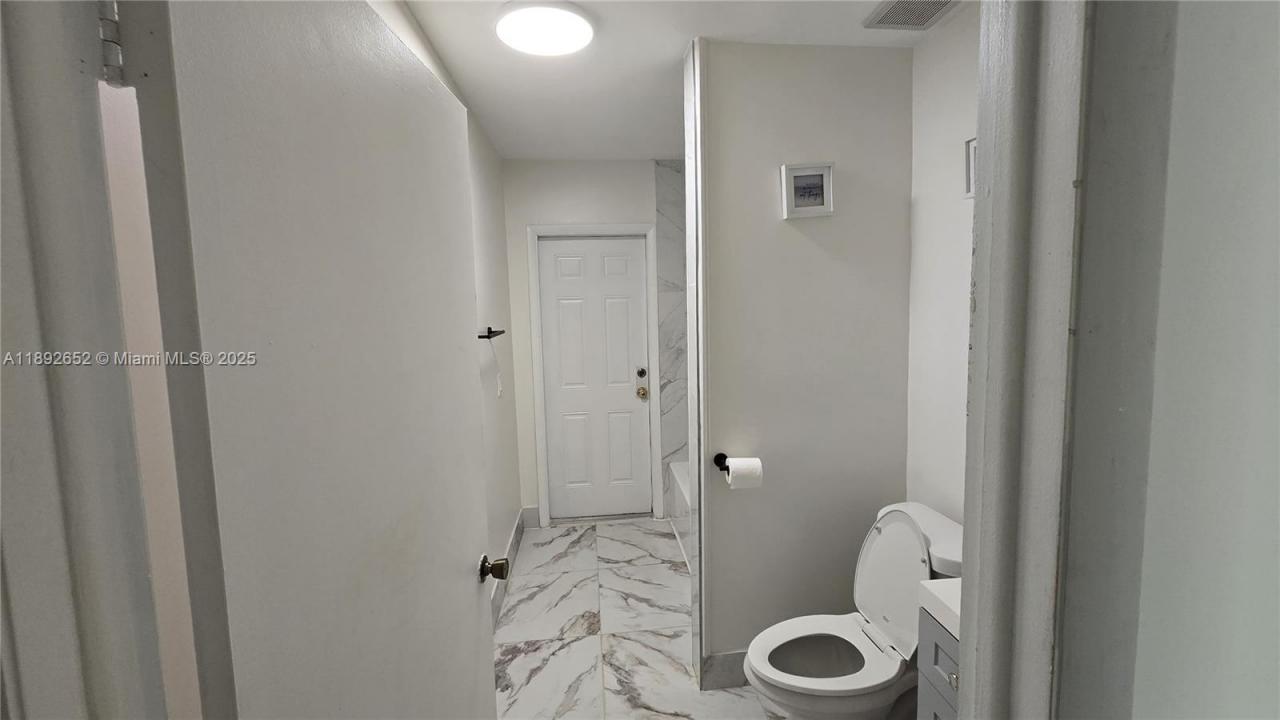 20305 SW 132nd Ave, Miami, 佛罗里达州 33177, 美国