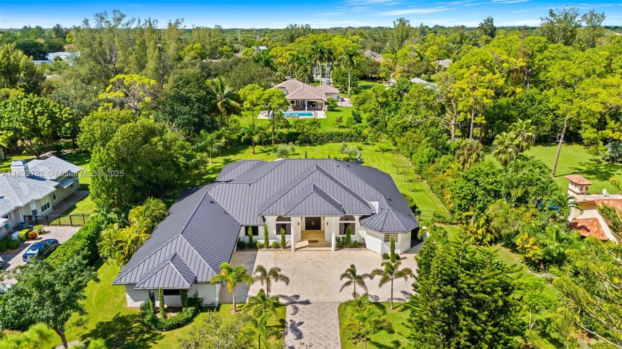 6775 NW 65th Terrace, Parkland, Florida 33067