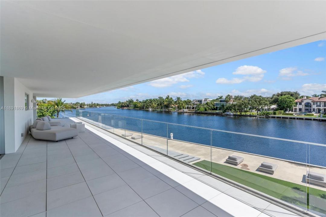 2131 NE 15th St, Fort Lauderdale, Флорида 33304, Соединенные Штаты