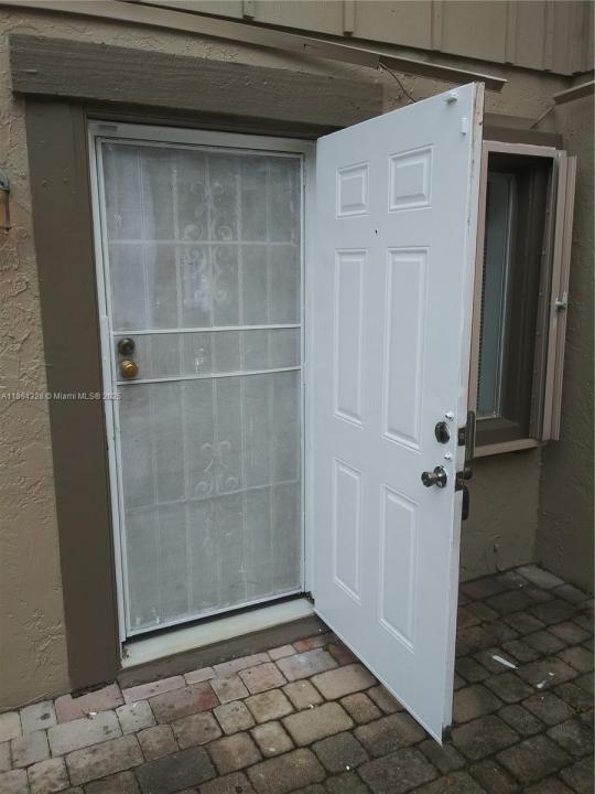 2144 NW 57th Ave 14-B, Lauderhill, فلوريدا 33313, الولايات المتحدة