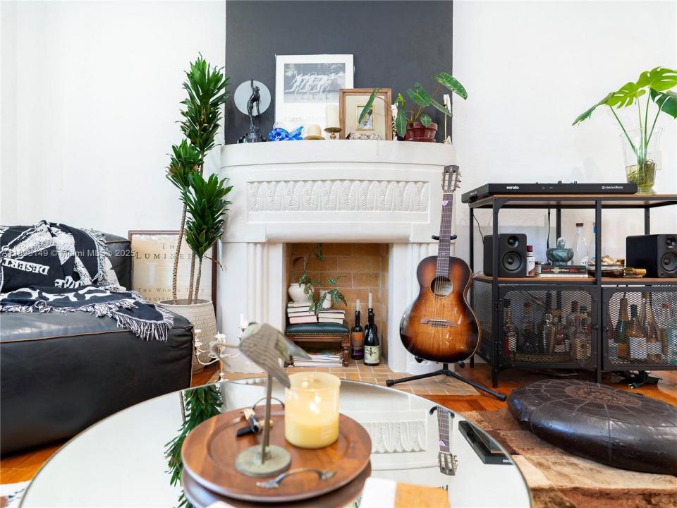 337 NW 47th St, Miami, Florida 33127, USA