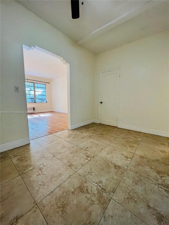 1141 Meridian Ave 6, Miami Beach, 佛羅里達州 33139, 美國