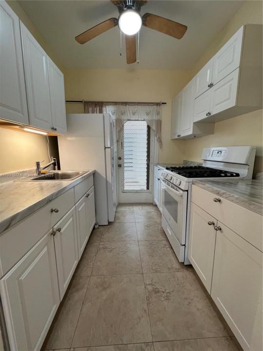 1141 Meridian Ave 6, Miami Beach, 佛羅里達州 33139, 美國