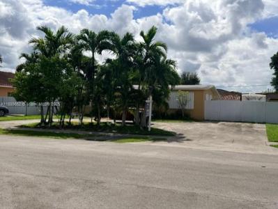 11260 SW 60th Ter, Miami, Florida 33173, USA