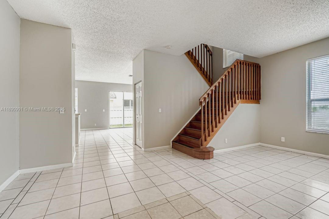 2015 SW 159th Ave, Miramar, Flórida 33027, Estados Unidos