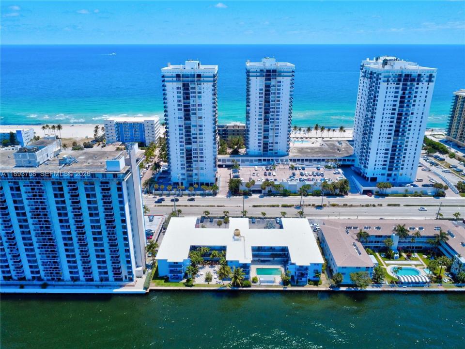 2200 S Ocean Dr N116, Hollywood, Florida 33019, Stati Uniti