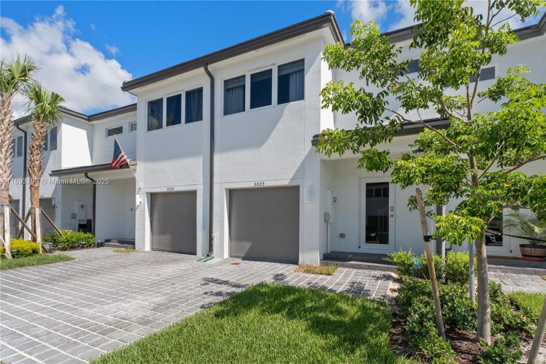 5025 SW 37th St, Pembroke Park, Floride 33023, États-Unis