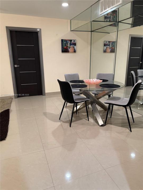 75 Capri B 75, Delray Beach, Floryda 33484, USA