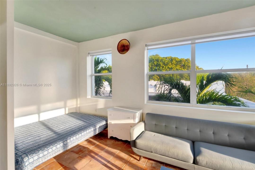 1342 Drexel Avenue 301, Miami Beach, Flórida 33139, Estados Unidos