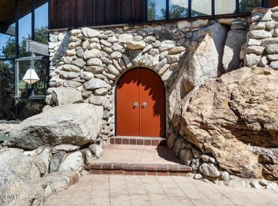 Canyon Crest Road, Altadena, كاليفورنيا 91001, الولايات المتحدة