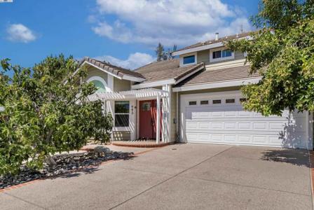 Tioga Ct, Pleasanton, קליפורניה 94566, ארצות הברית של אמריקה 