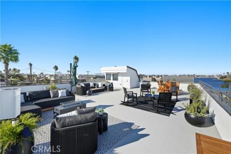 E Ocean Boulevard, Long Beach, California 90803