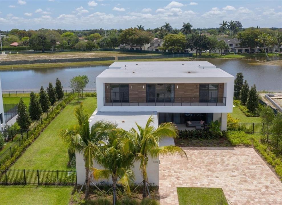 16552 Botaniko Dr S, Weston, Florida 33326, Amerika Birleşik Devletleri