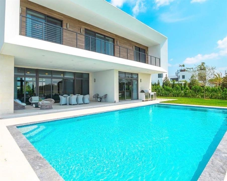 16552 Botaniko Dr S, Weston, Florida 33326, Amerika Birleşik Devletleri