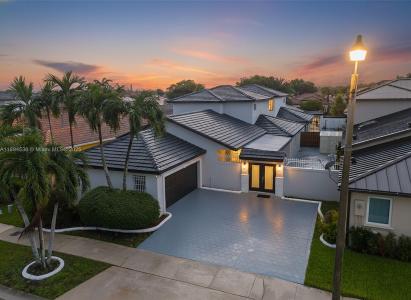 14820 NW 87th Ct, Miami Lakes, Florida 33018, USA