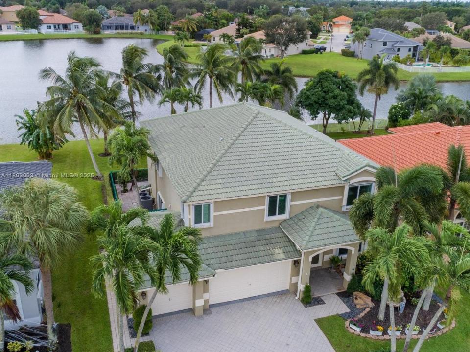 3560 Moon Bay Cir, Wellington, Florida 33414