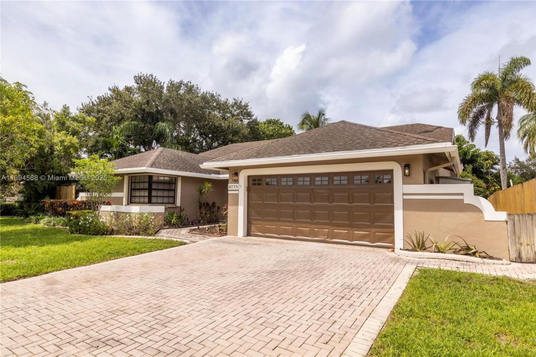 8775 SW 57th St, Cooper City, Florida 33328