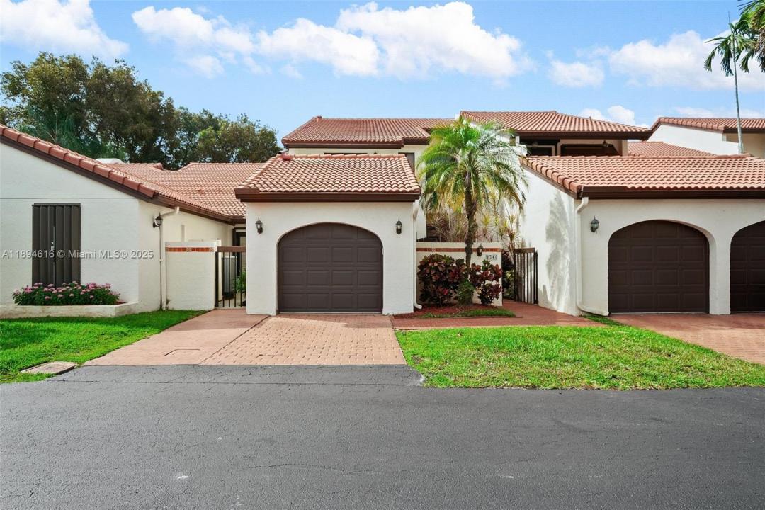 9340 NW 48th Doral Ter, Doral, Florida 33178, Estados Unidos