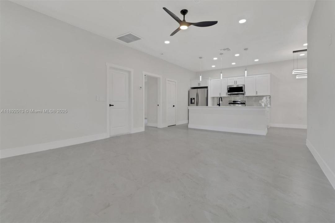 4501/4503 SW 15th ST, Lehigh Acres, Floride 33973, États-Unis