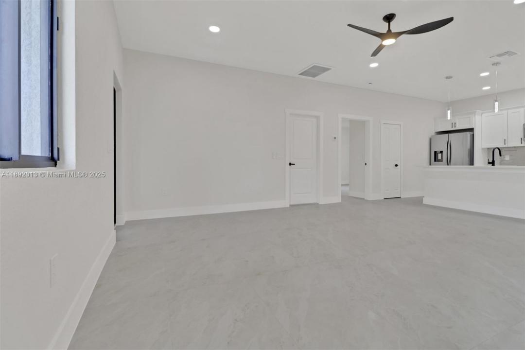 4501/4503 SW 15th ST, Lehigh Acres, Floride 33973, États-Unis